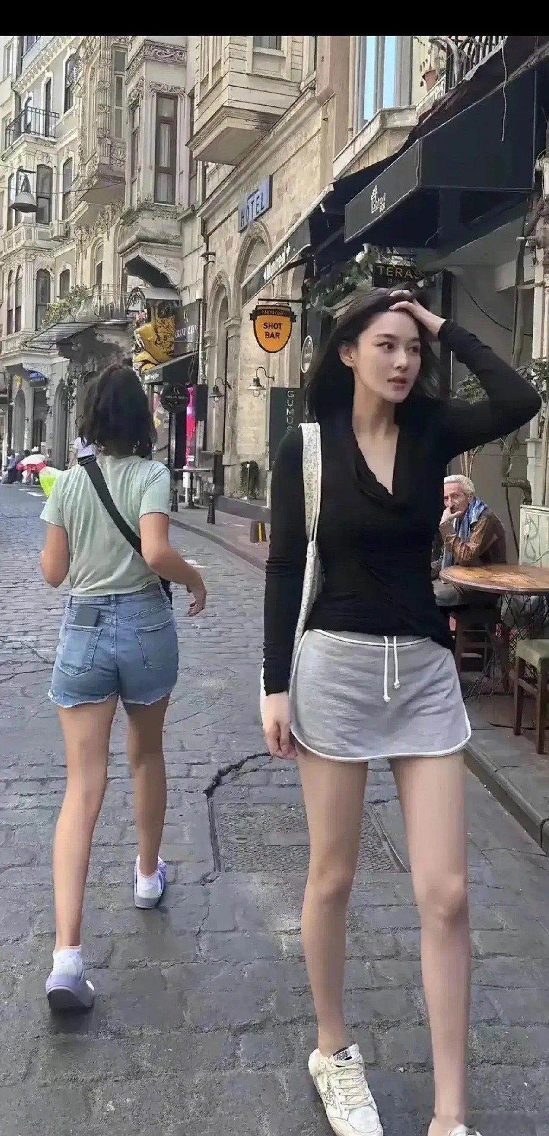 我就不信李晨不后悔，张馨予越来越漂亮了！ ​​​