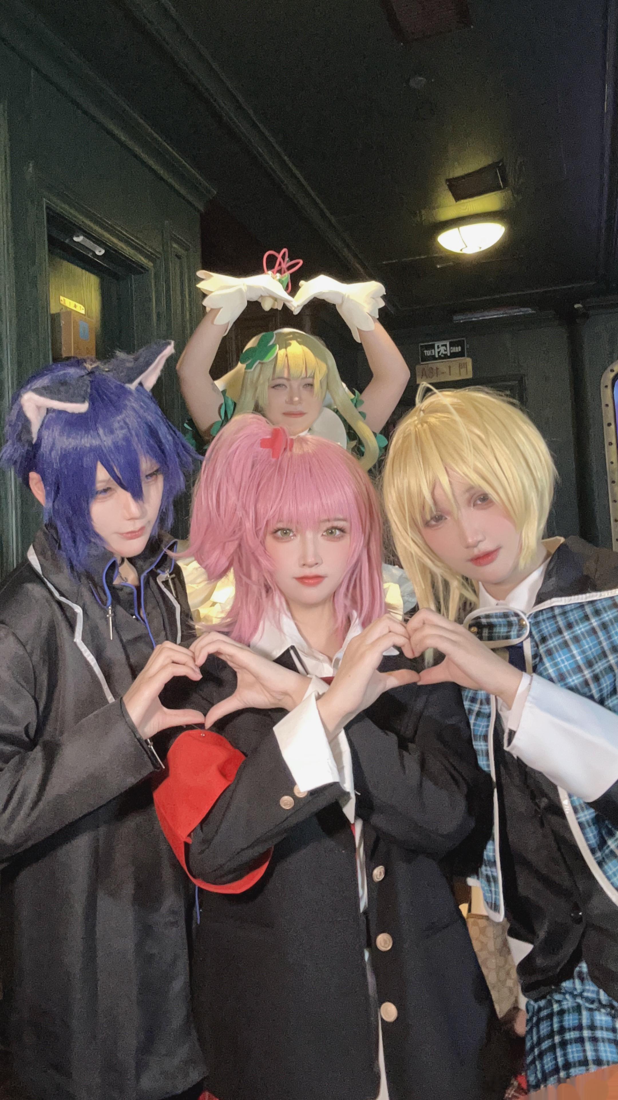 我们守护甜心有自己燃冬#突破次元壁##守护甜心##守护甜心!##cosplay#