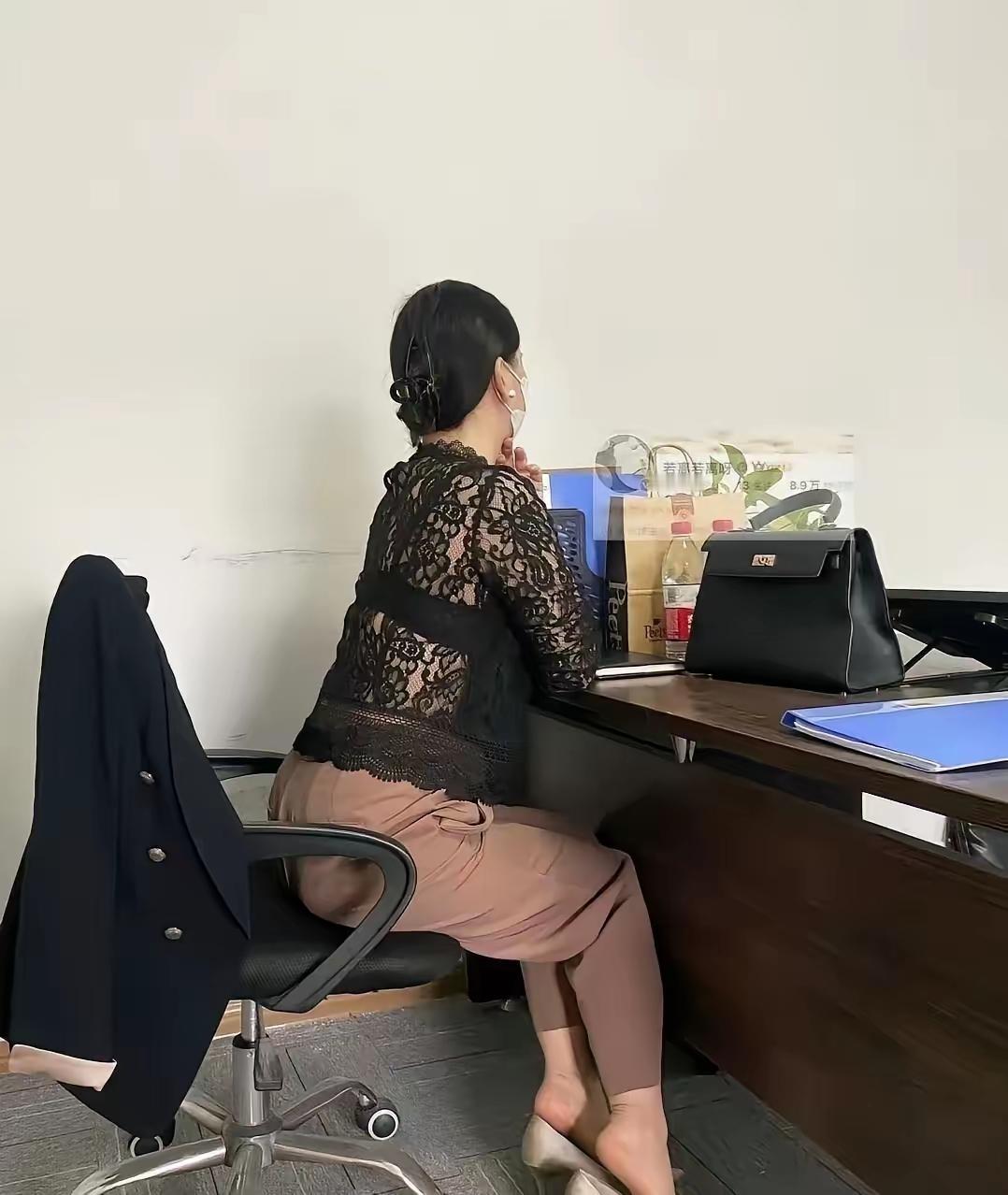 老板招来的新员工，现在不卡年龄了吗？