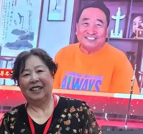 主流相声俱乐部关门，郭德纲原搭档王玥波恩师马贵荣大师怪举报？真相其实是自己不行！