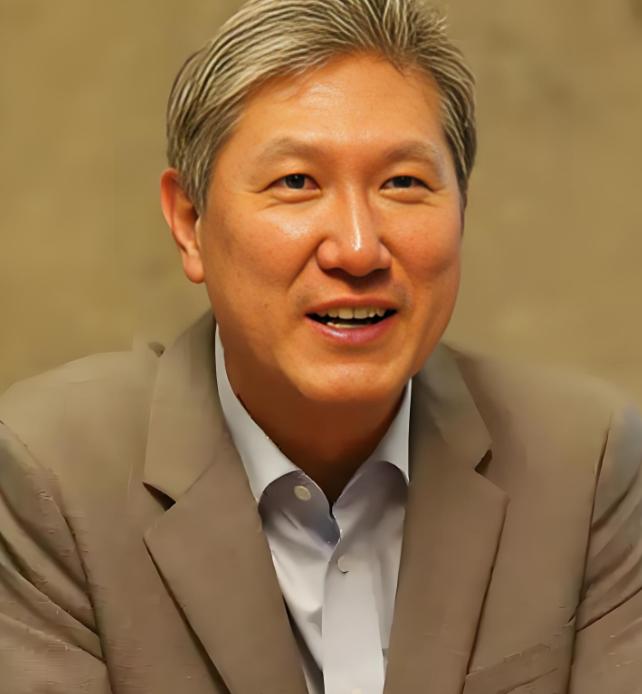 李在明确实可以，为了缓和跟中国的关系，他真的任命卢载宪担任韩国驻华大使。韩国外交