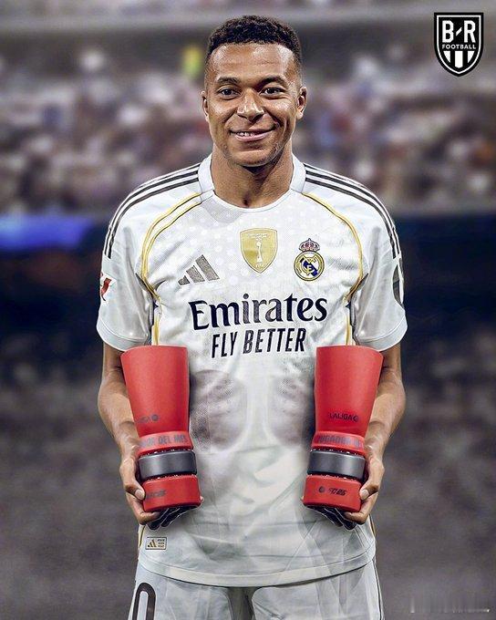 姆巴佩连获西甲9月10月最佳球员
【官方】连续获奖！皇马前锋姆巴佩继获得西甲9月