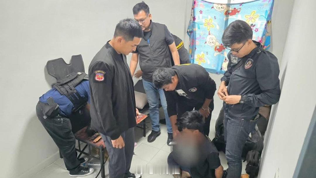 呵叻警方破获电缆盗窃案 呵叻府警察局侦查科副科长宋干，带队捣毁了一个盗窃手机信号