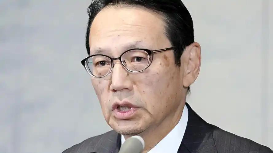距离11月深圳APEC领导人非正式会议不足三个月，日方已提前为中日双边关系前景降