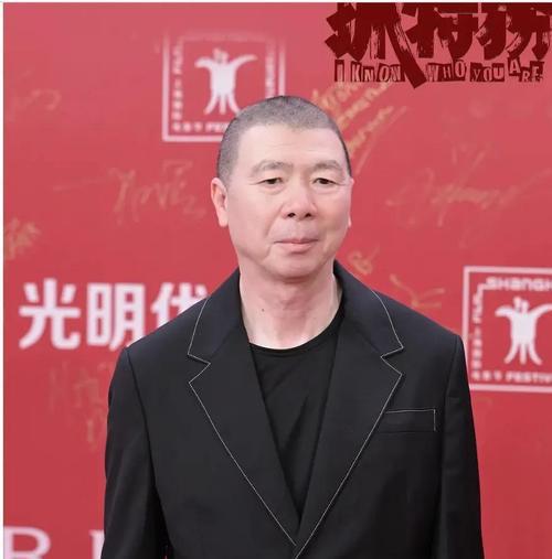 冯小刚这次输了
不是输在人气
不是输在能力，而是他
​没有创新。明明手里不差钱，