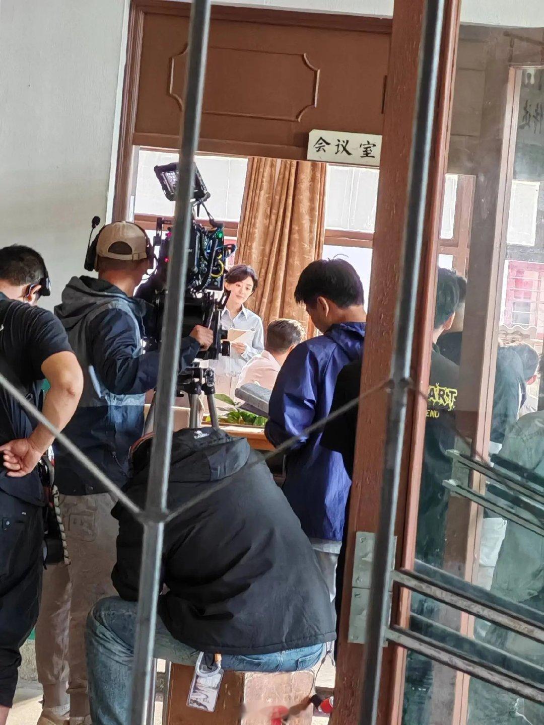 赵丽颖造城者，太有那味儿了 [苦涩]！ 