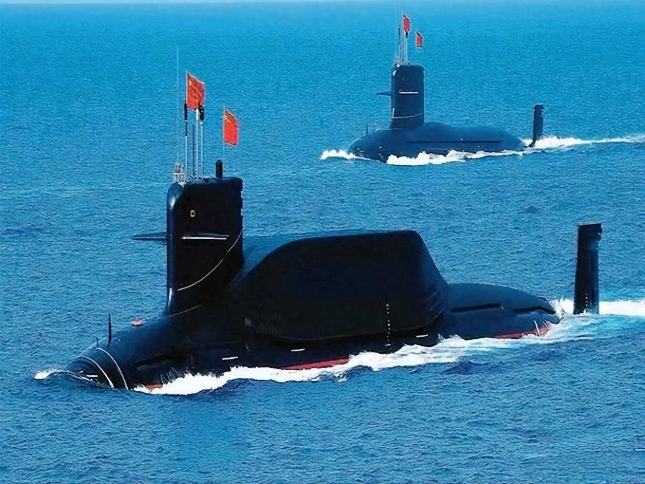 中国最让美国害怕的3大武器！

一、094型核潜艇
美国大约有71艘核潜艇，其中