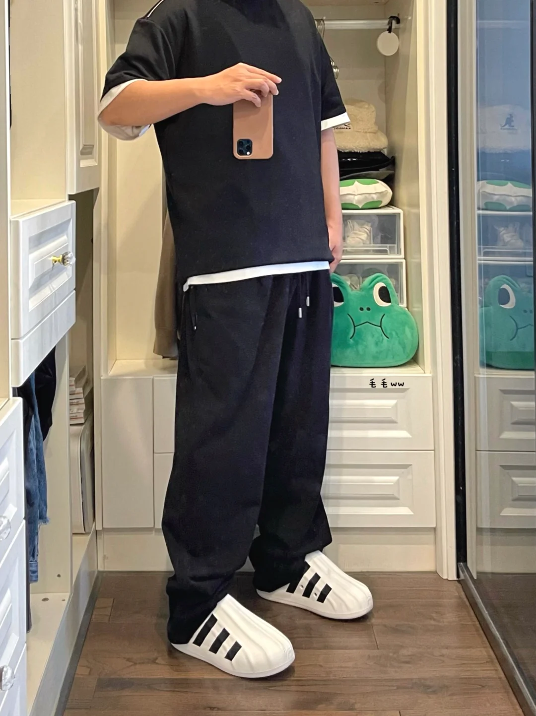 春日松弛感｜直筒裤穿搭