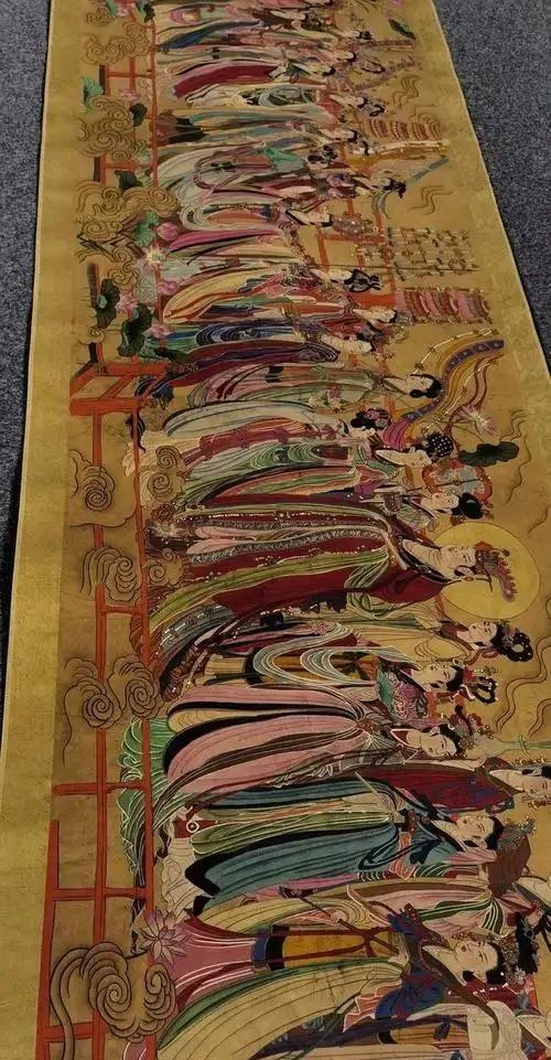 1937年，著名的国画家徐悲鸿用自己的七张画作再加上1万元港币，买下了一幅旧画。