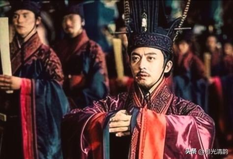 刘兴居忍了几年，公元前177年，终于忍不住了。那一年，匈奴大举南侵，汉文帝亲自带