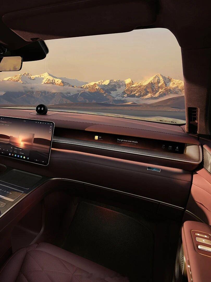 蔚来ES9中国元素三个版本：行政豪华版～行政签名版～地平线特别版预售价52.8，