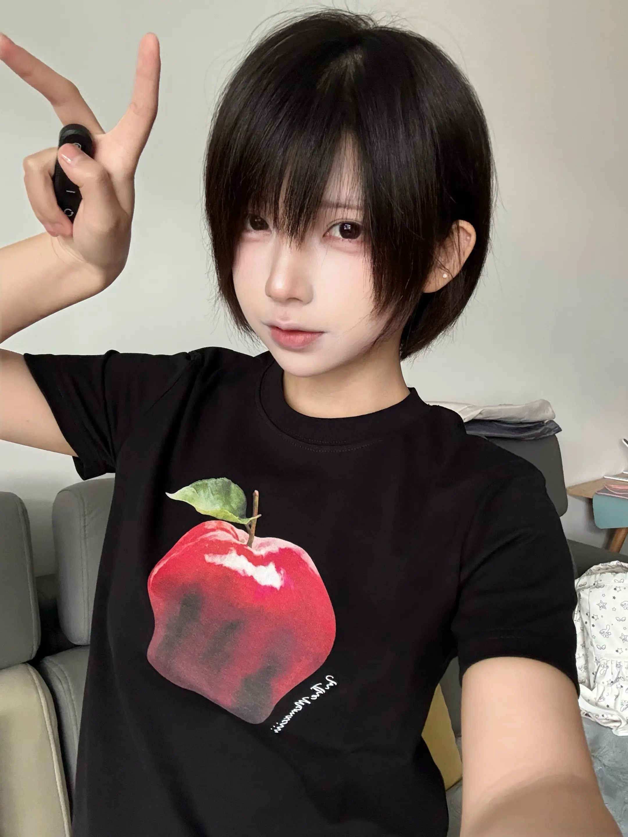 女孩啊 总希望女人既是妈妈 又是姐姐 既能提供情绪价值 又可以随时回你...