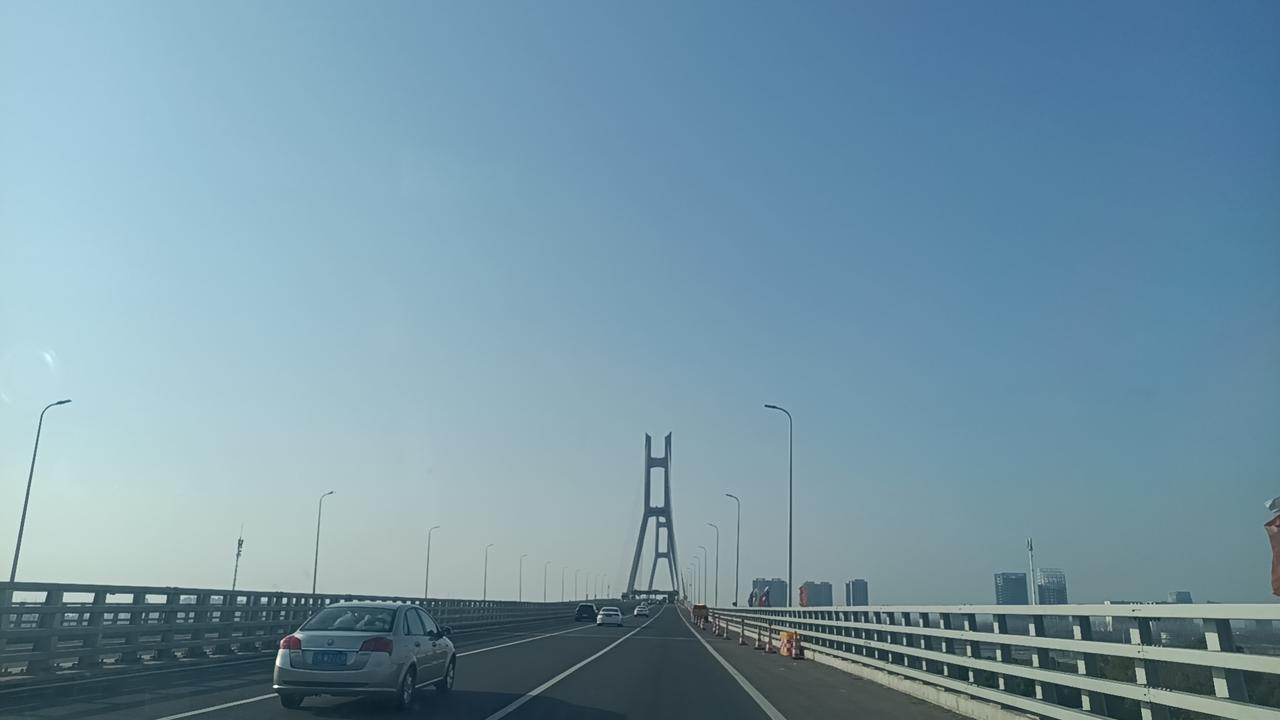 为什么说它最值得期待？因为每一次空中翻转、每一个完美的空姿，都像是在告诉我们：人