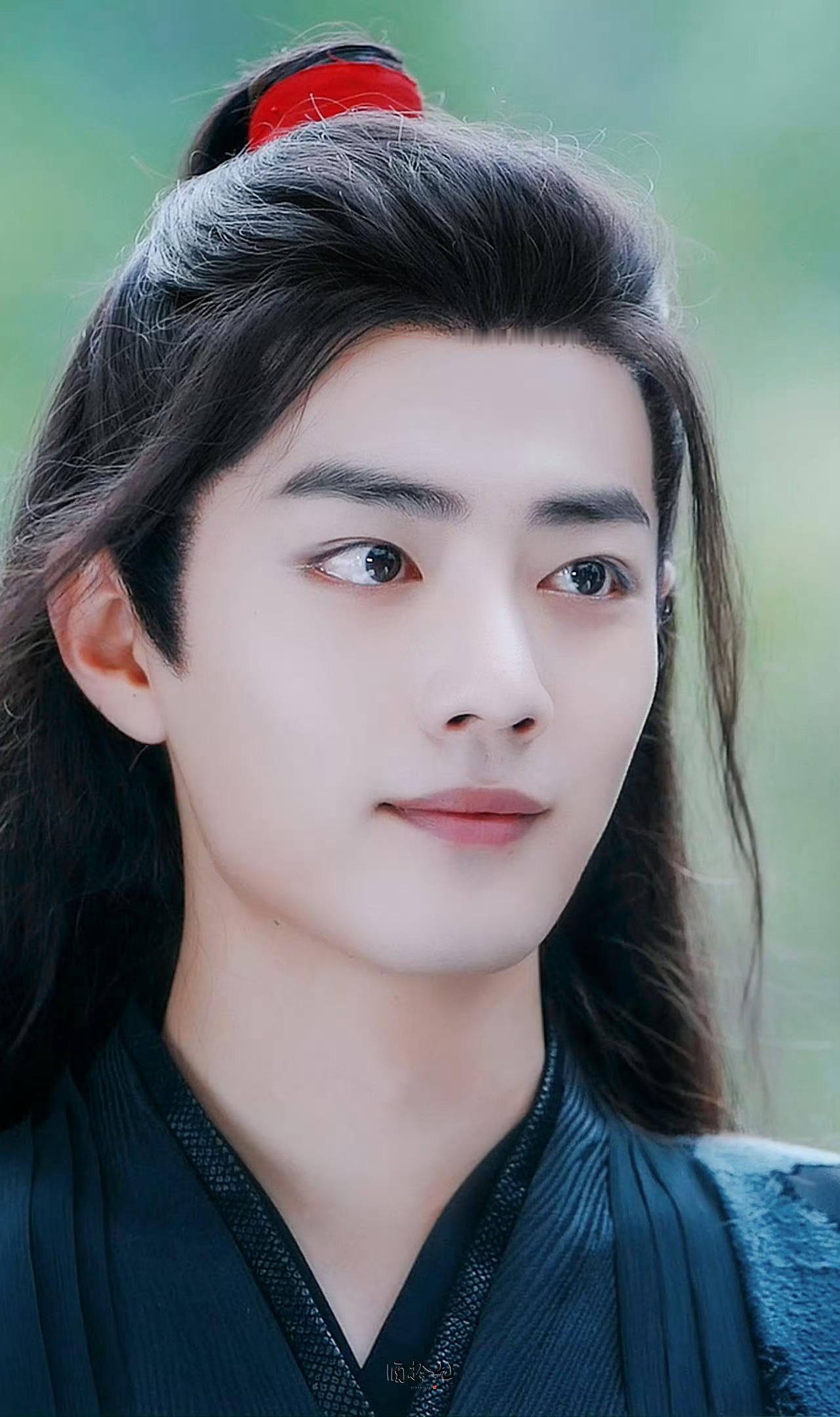 ♡⃝ 𝒍𝒐𝒗𝒆 ʚɞ ☽⋆❥ »» 肖战 羡羡的眼睛真好看！眼里有星辰大