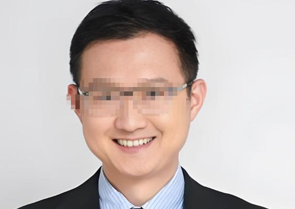 券商所长出差猥亵下属事件：精英面具下的权力霸凌，不该只靠受害者拼死反抗
 
上海