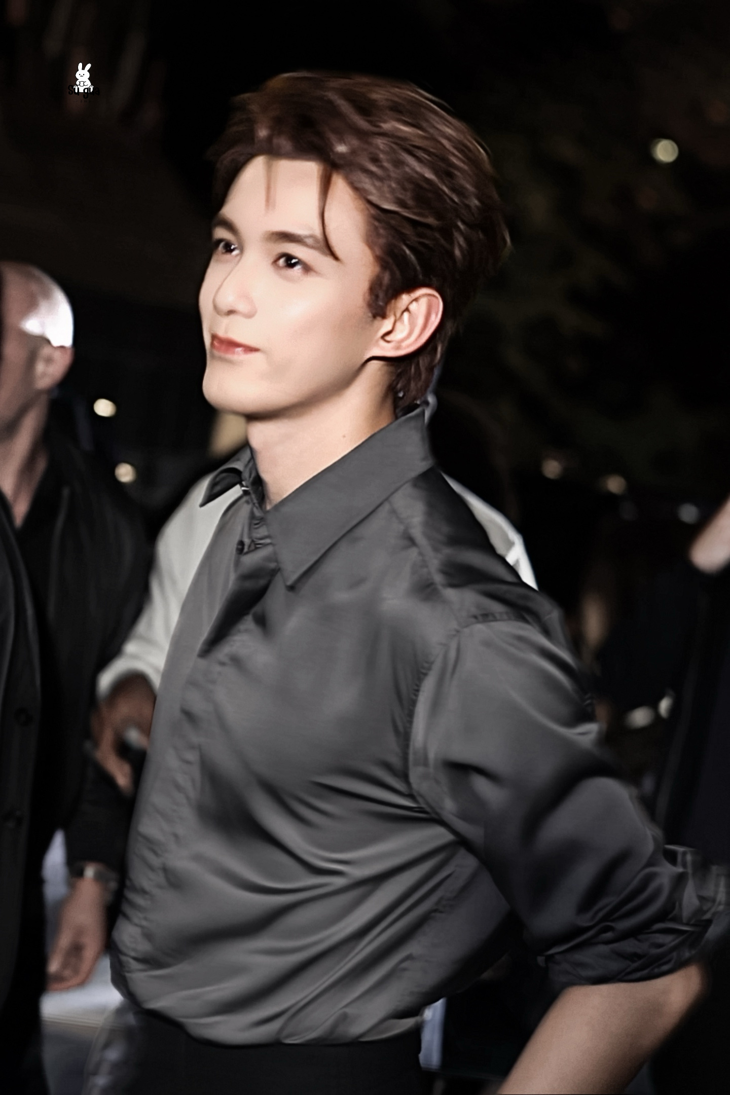 吴磊 本次吴磊依旧以Burberry品牌代言人身份，连续第二年出席伦敦时装周闭幕