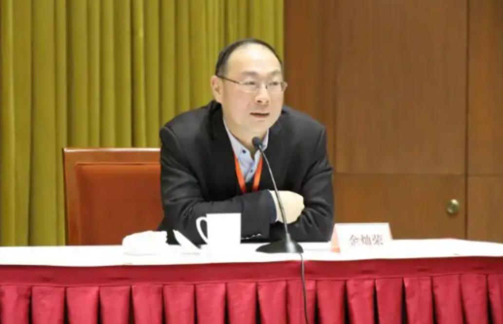 金灿荣的警告不是空穴来风：中俄合作再热乎，也别忘了莫斯科的第一优先级永远是自己的
