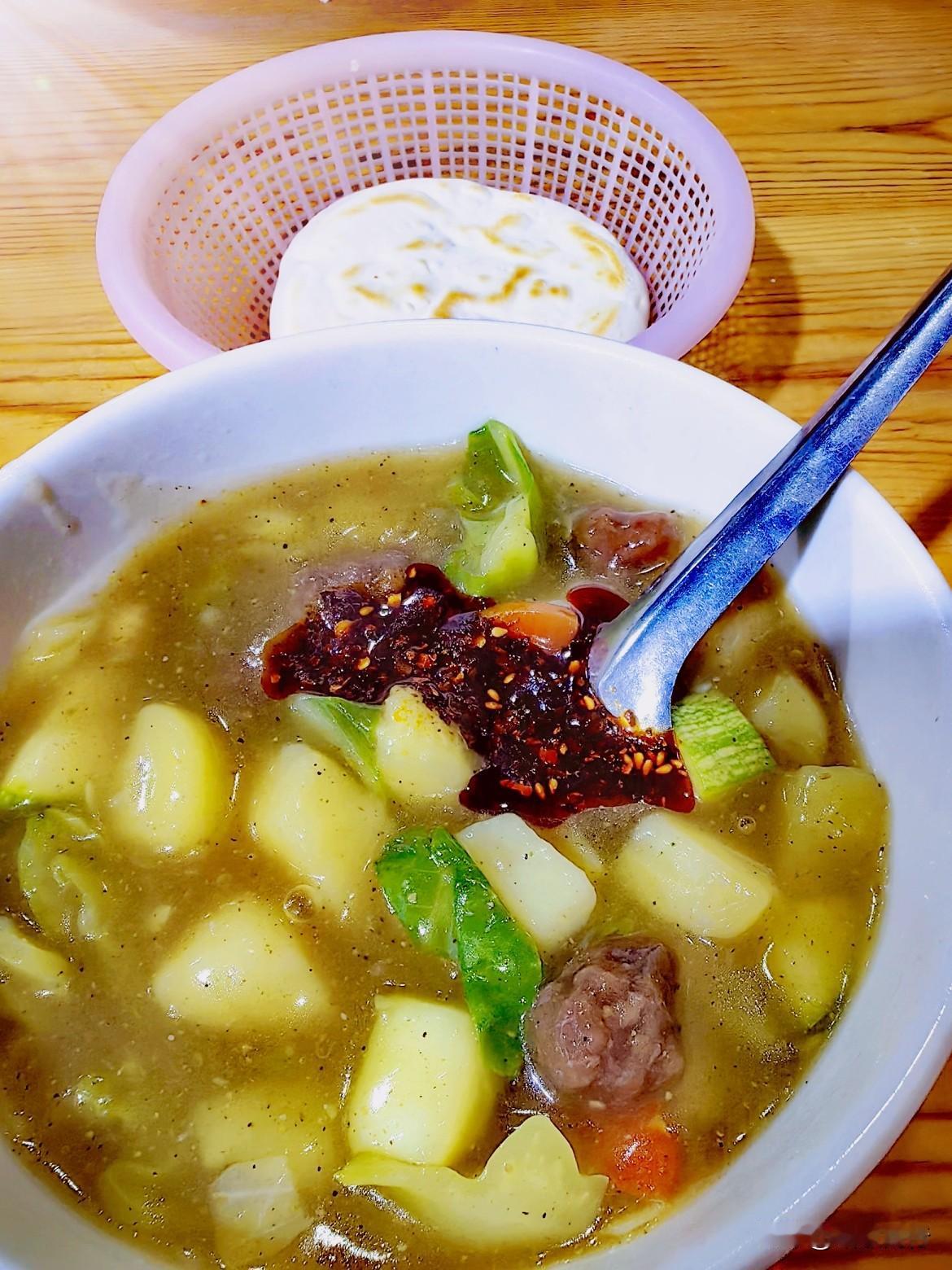 我在大西安，您们在哪里能吃到这饭？