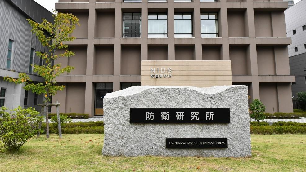 日本官房长官高喊绝不能容许！小泉进次郎要求中国给解释，我们到底做了什么让日本如此