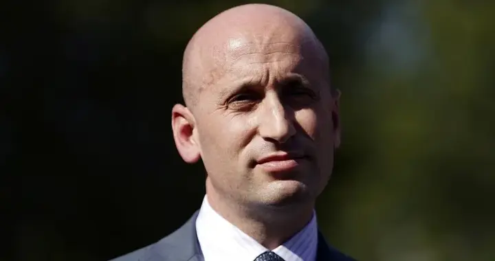 金灿荣：如果委内瑞拉把自己卖给美国，中国该咋办？