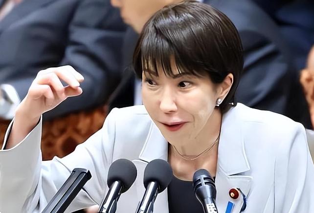 短短5分钟密会，日本被宰3000亿！特朗普甩出战后账单，高市早苗连疼都不敢喊。刚