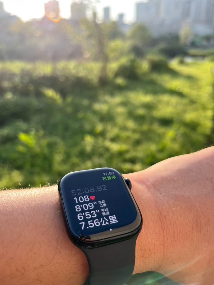 雨过天晴，户外慢跑 