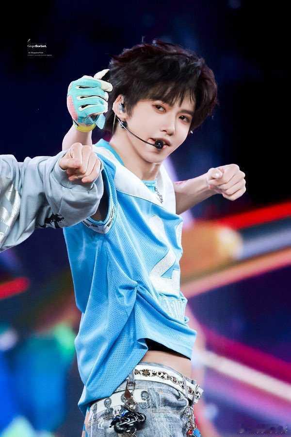 张奕然站姐出图水平如何 