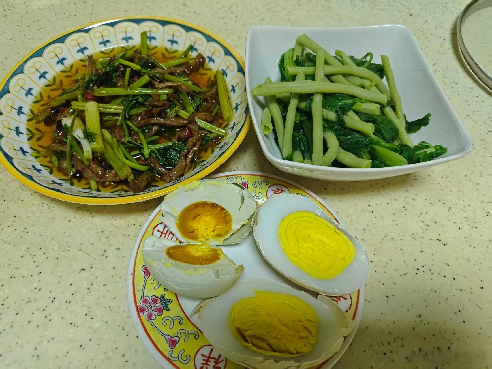 晚上没主食，不太饱，出门都是不友好的诱惑！兰香如故 好看 ​​​