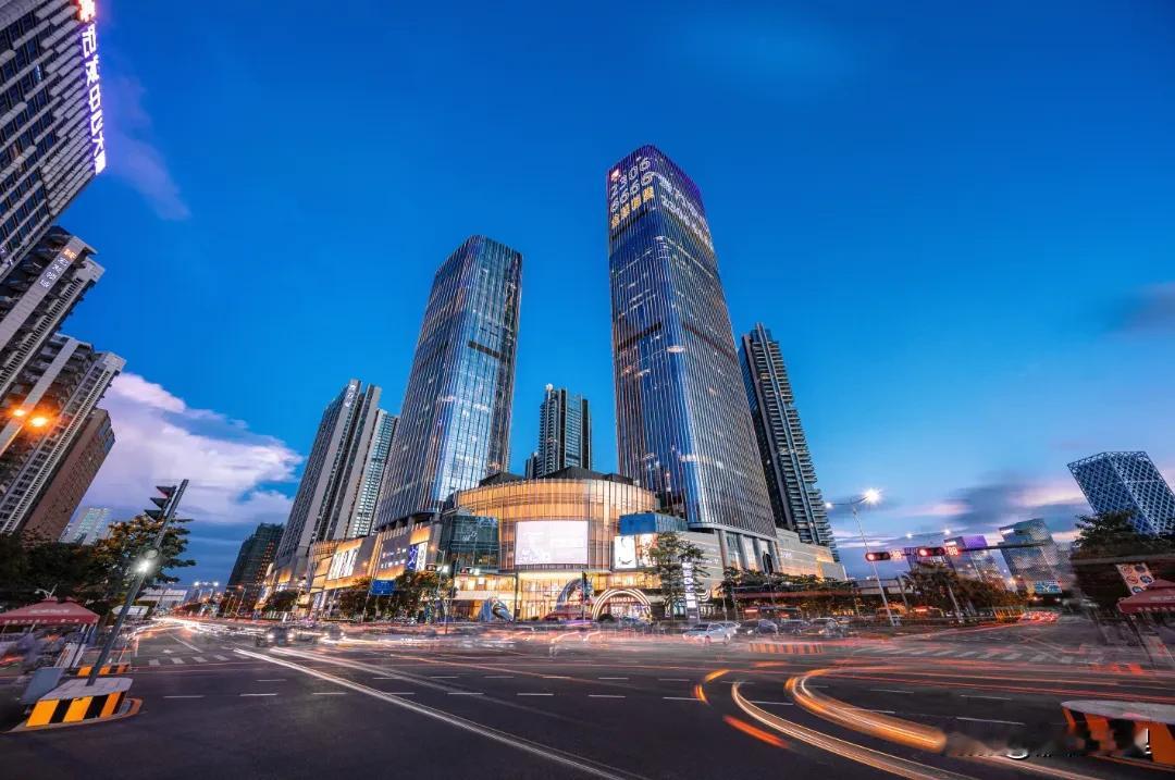 深圳经济特区建立45周年：从滩涂里跑出来的传奇

今天，是深圳经济特区建立45周