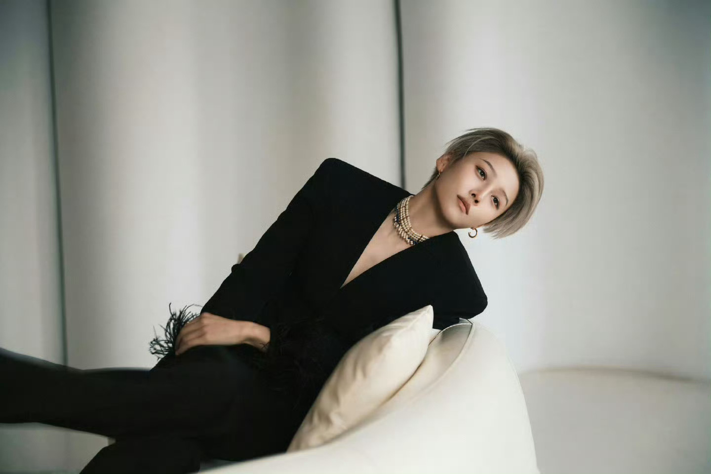 刘雨昕 × 今日品牌活动造型大片 📸 ​​​