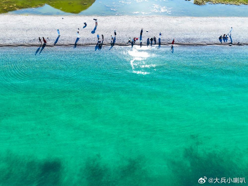 情感社区[超话] 【美丽家乡 新疆博乐——湖蓝映天空 客纷至沓来】       