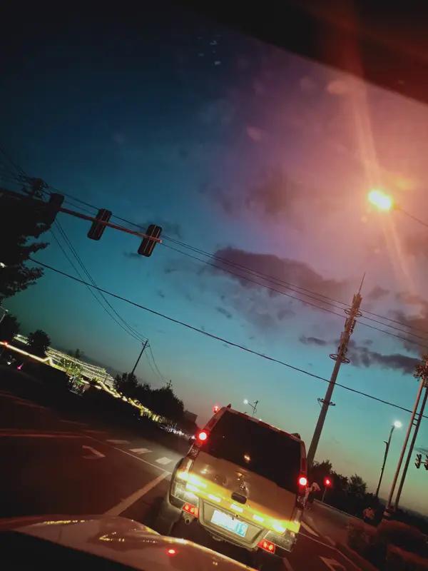 2025年主打一个稳扎稳打，告别了迷茫和犹豫，每一步都走得清醒且坚定。