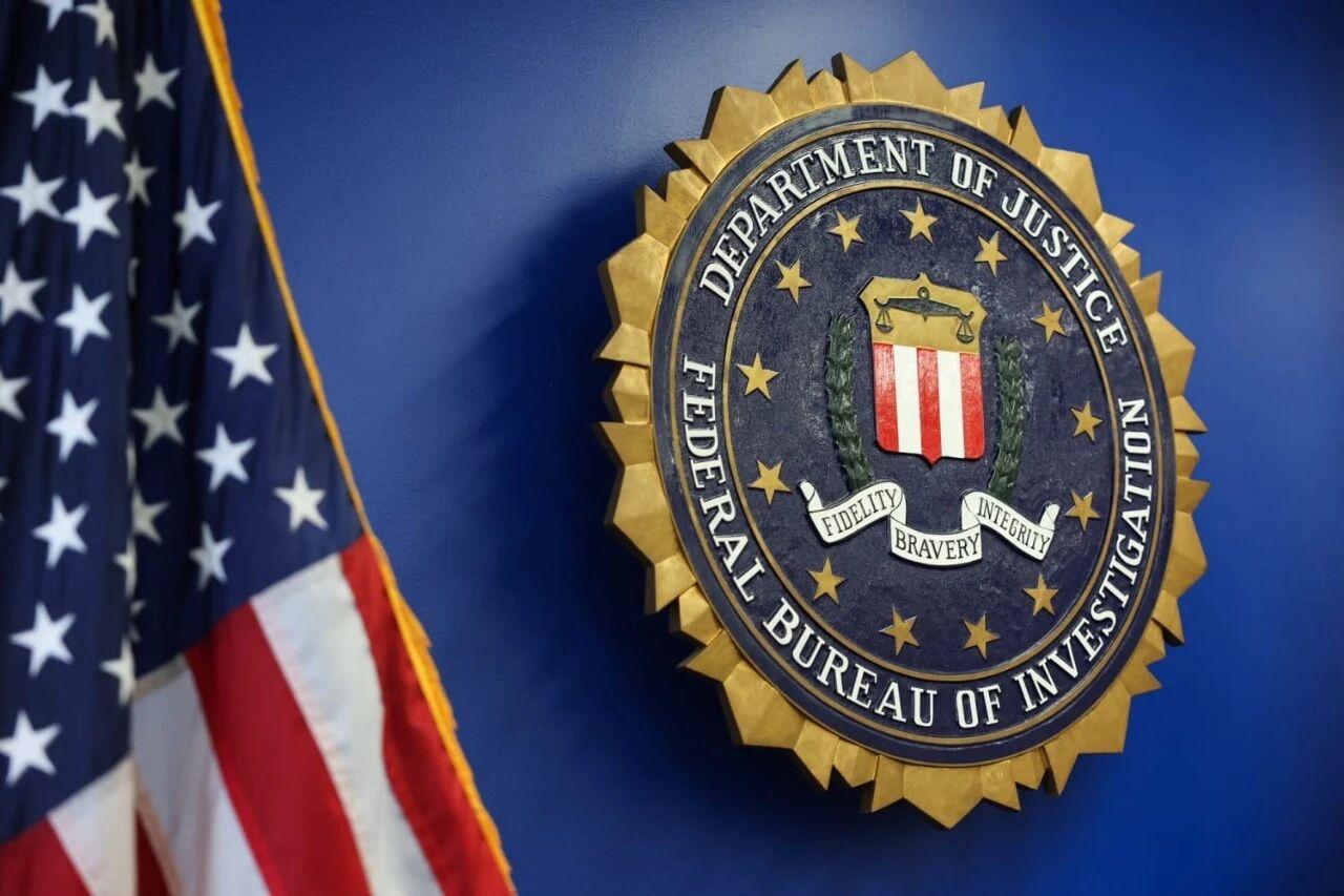 FBI近期向全国各地的外派办公室下发内部备忘录，要求向针对佐治亚州富尔顿县202