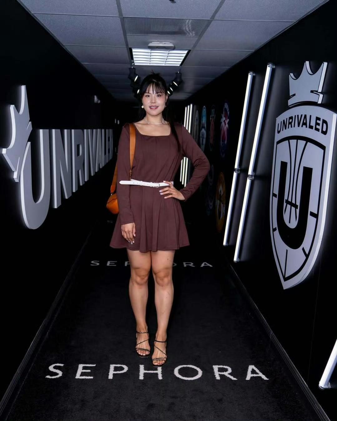 李月汝在Unrivaled的主帅和助教评价她👇

昨天在赛后，李月汝所在的Un