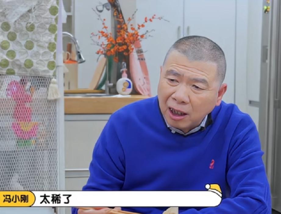 冯小刚因洗手液被偷让整个摄制组停下来

因为有人偷拿洗手液，剧组的人就把洗手液给