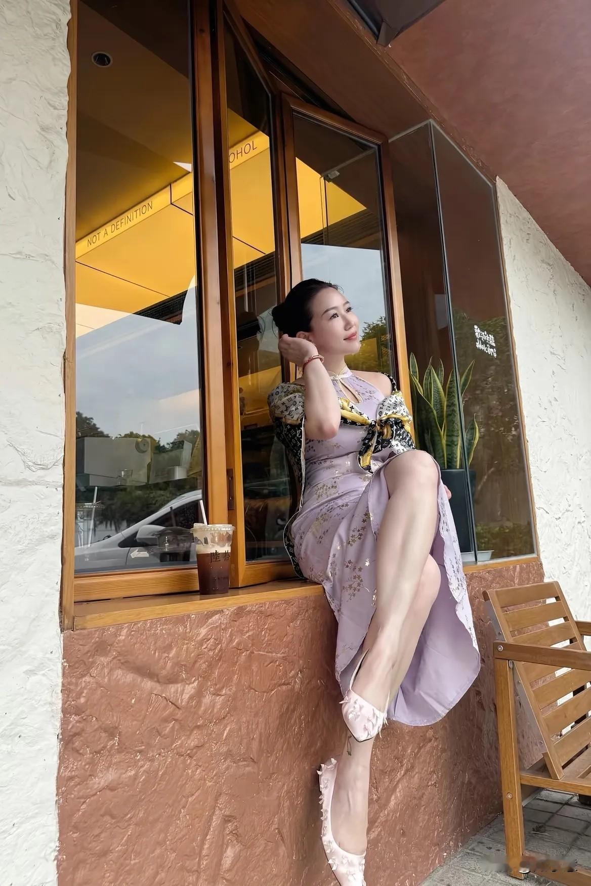 悠闲下午茶时光，享受生活的美好