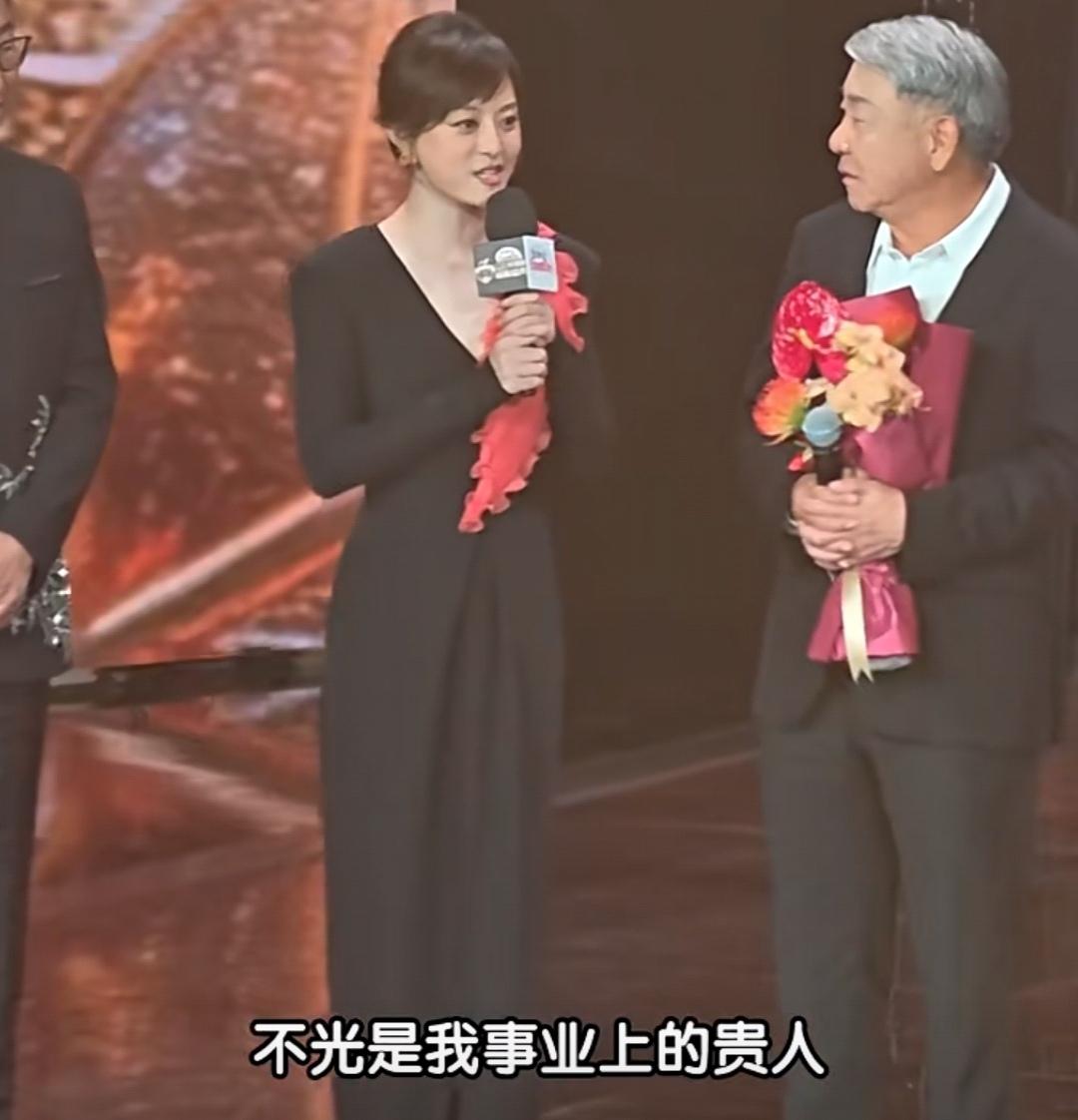 孙俪说郑晓龙导演是她事业和人生中的贵人，让她遇到了邓超！
孙俪：“我跟晓龙导演第