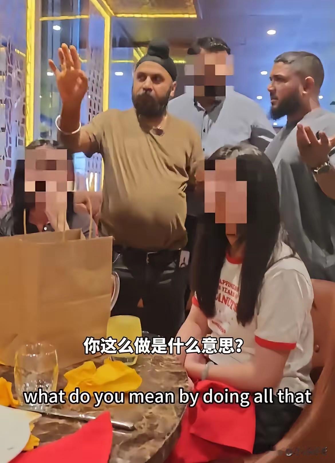 对不起，我真的无法共情那些在珀斯餐厅里不敢吱声的中国游客

原因很简单

澳大利