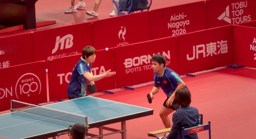 爱知·名古屋第20届亚运会乒乓球混双决赛，林诗栋/蒯曼4-0战胜王楚钦/孙颖莎，