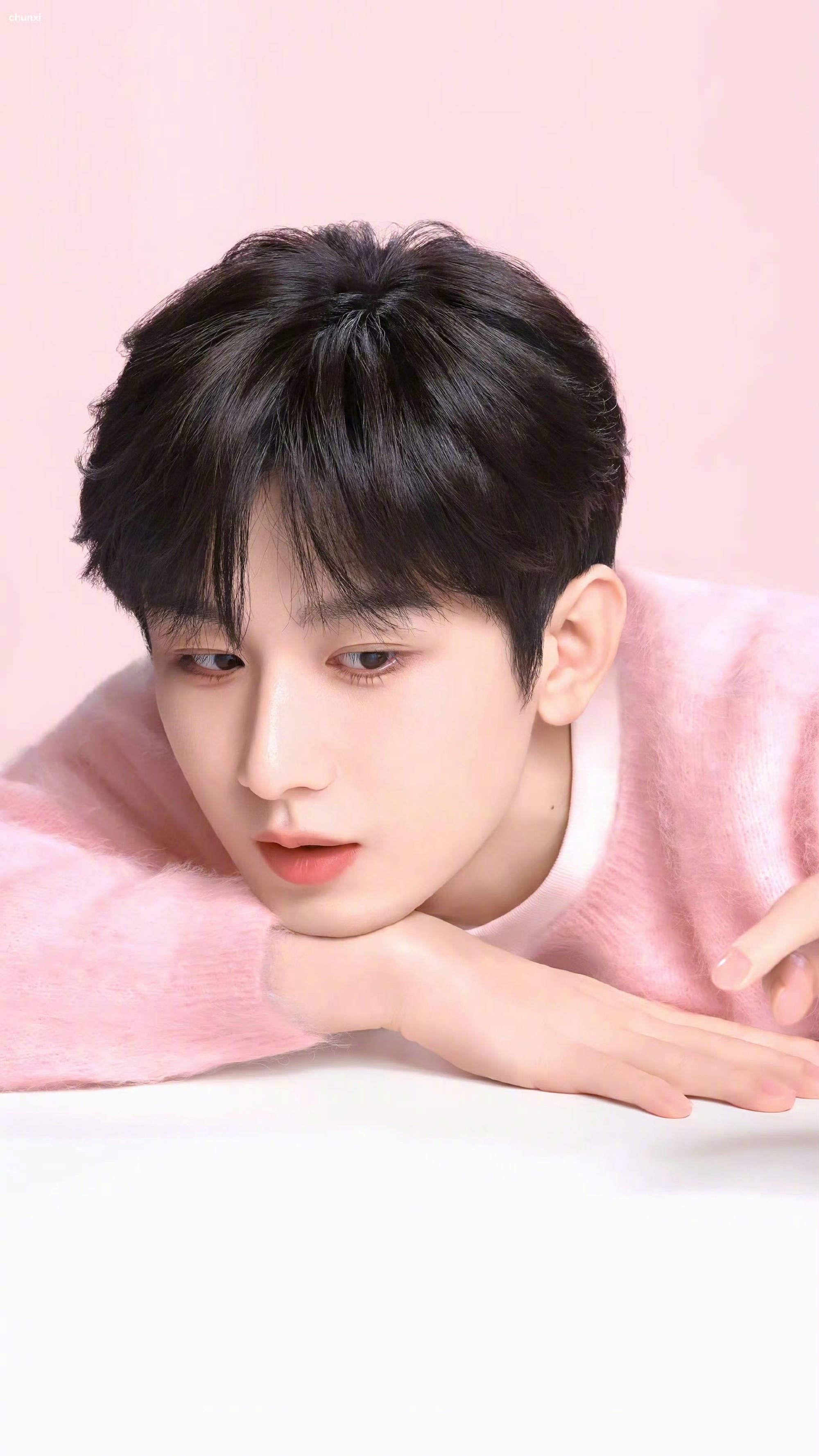 #早安咪语##豆包限制AI成毅#真人的艺术价值是AI永远无法取代的，守护这个鲜活