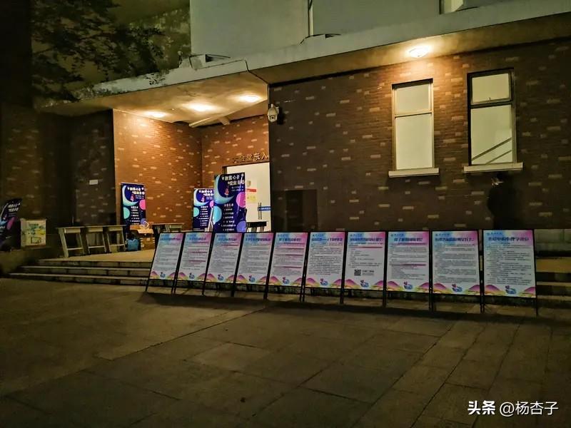 📌 这周忙到飞起，但我居然有点享受？

“让暴风雨来得更猛烈些吧！”——这大概