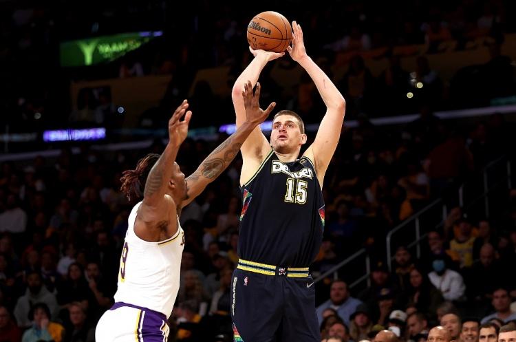 霍华德：“大个子球员打球的方式变了，这是整个NBA的变化。当我刚进入联盟时，大个