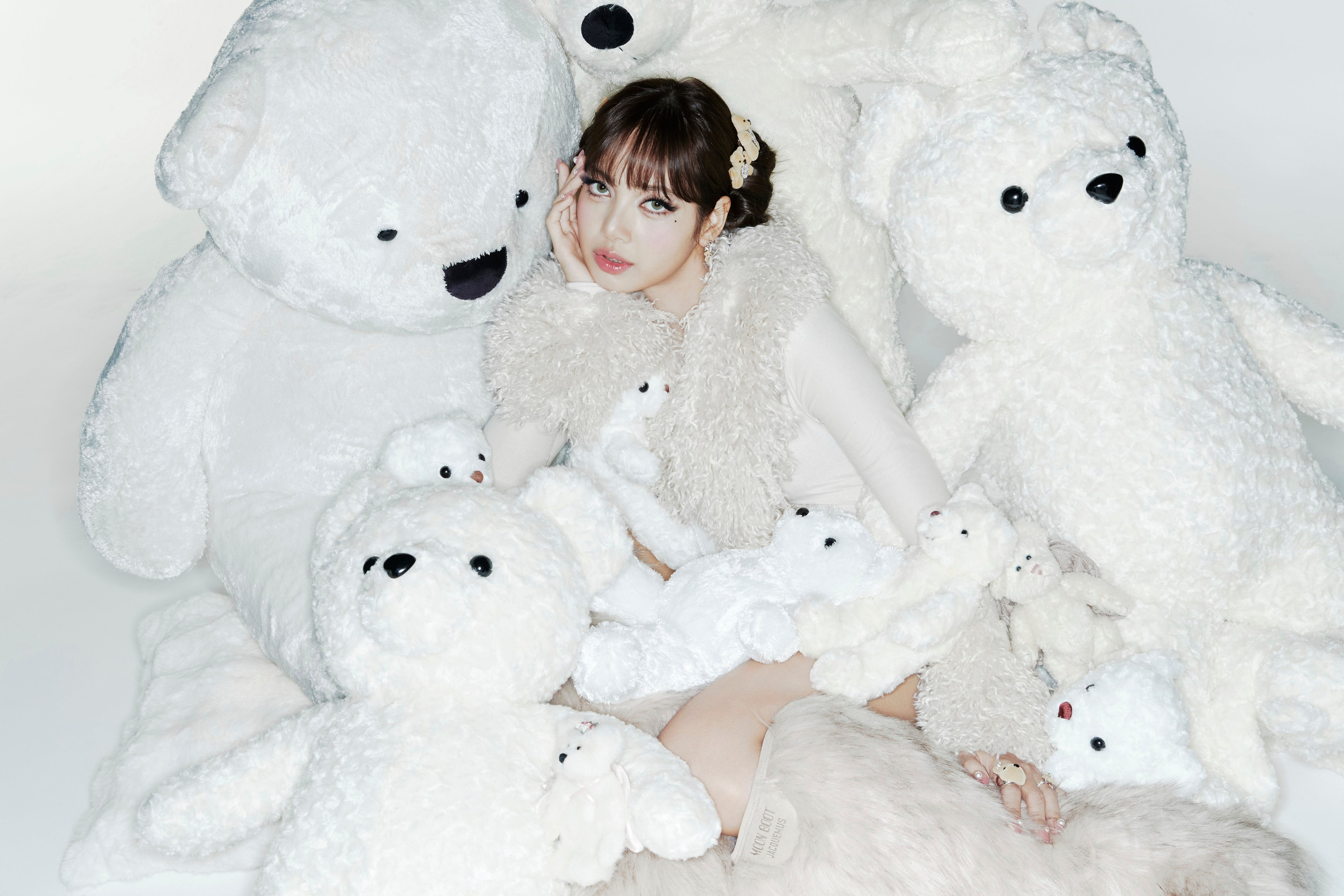 HAPPY LISA DAY! 🧸 