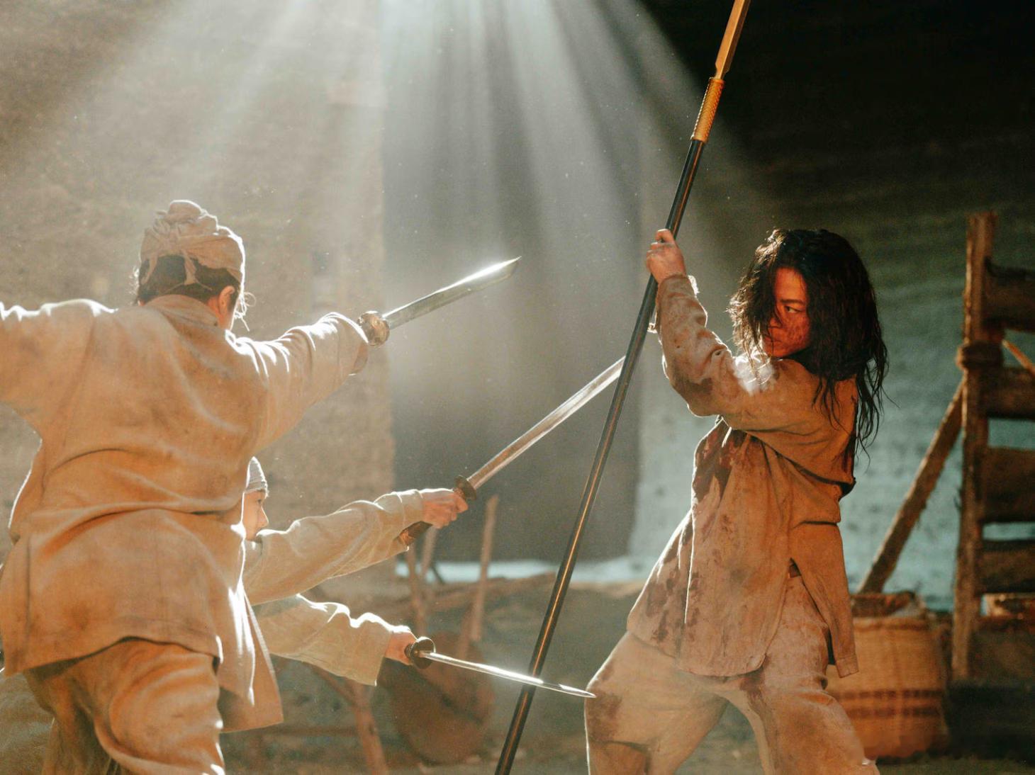 海外影视速递 织田裕二主演的WOWOW剧集《北方谦三 水浒传》公开饰演林冲的龟梨