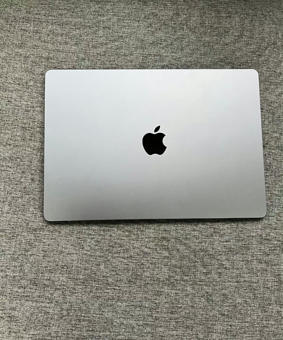 2023款MacBook Air  15英寸 M2芯片 8G+512GB 深空灰