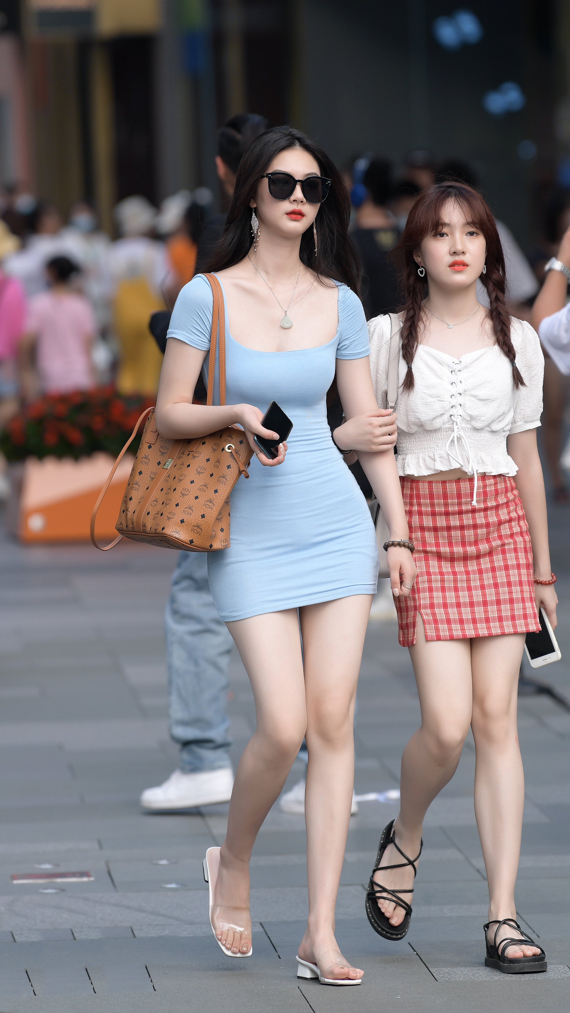 街拍  紧裙  （拒绝水印） 