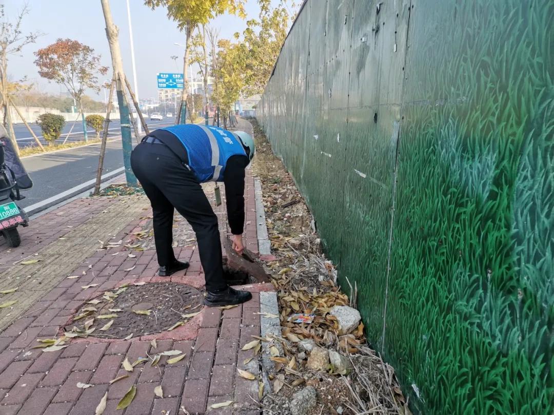 年味渐浓 守护常在 益阳城管点“靓”城市