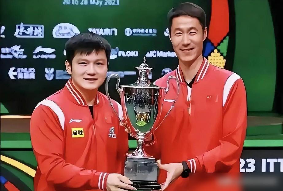 王励勤终于松口了，但那句目前还在联系当中，听得人心惊肉跳。这哪里是给准信，这分明