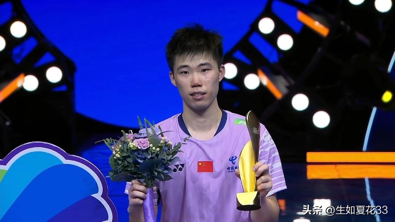 21日决赛战报2025年中国羽毛球大师赛 
    2025年中国羽毛球大师赛，