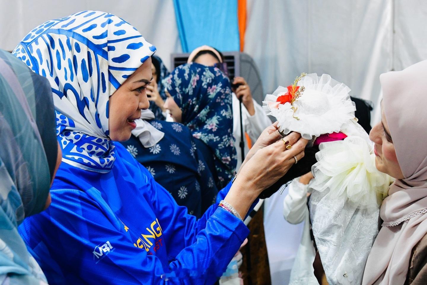 王室王室马来西亚王室雪兰莪 2025年11月30日，雪兰莪苏丹后为比赛颁奖。 